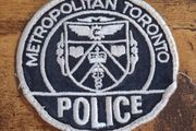 Vintage Metropolitan Toronto Police Canada Shoulder Badge, obsolete - free standard postage