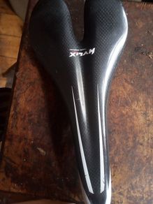 Hylix Carbon Saddle