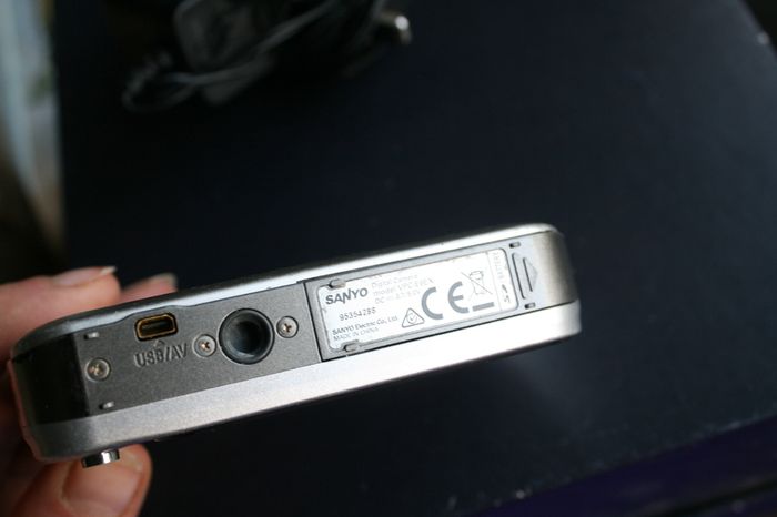 Sanyo Xacti E6 Digital Camera Vpc-e6 Tested