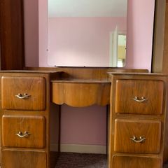 Free standing wardrobes and dressing table