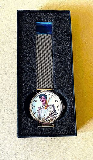 Elvis Rose Gold,  38mm dial