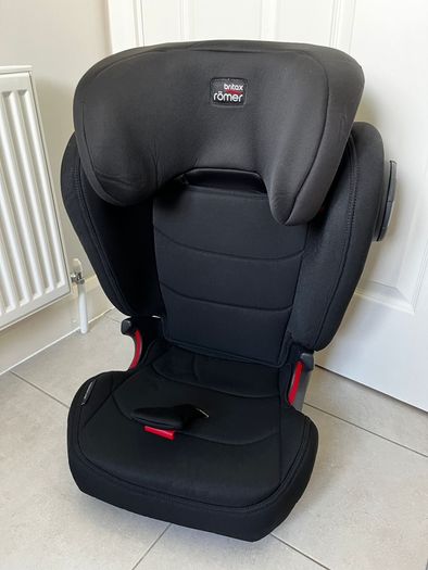 Britax Romer Kidfix 3 M SICT iSize Car Seat