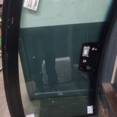 2023 Genuine Hyundai Kona Windscreen complete  with camera sensors