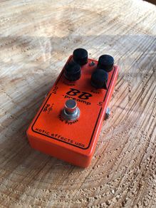 Xotic bb preamp boost overdrive pedal