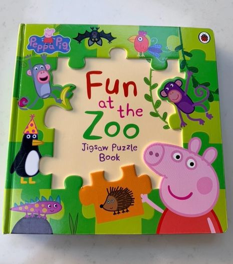 Pepa Pig puzzle book