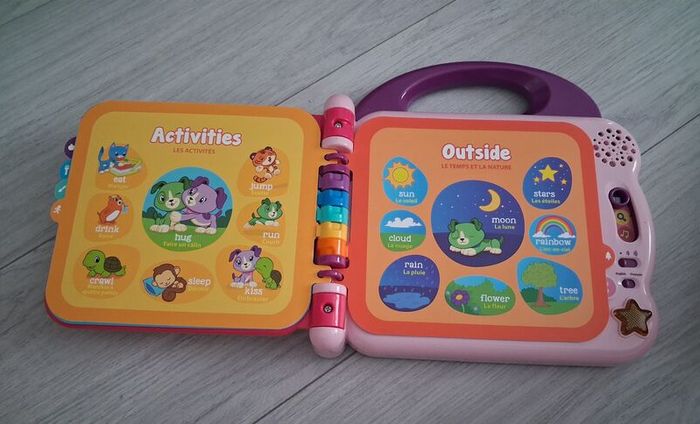 Leapfrog 100 words activity book