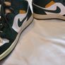 Nike Air Jordan 1 Mid Trainers Image 9