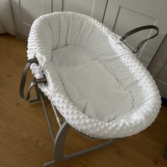 Free Moses basket