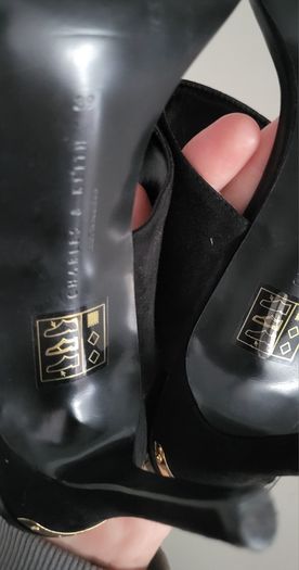 CHARLES & KEITH black suede wide strap high heels Sz 39 ( Fit 6-6.5 UK) - Rrp 153 (New)