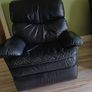 Leather 2 seater recliner and 1 seater Image 3