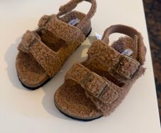 Brown baby sandals