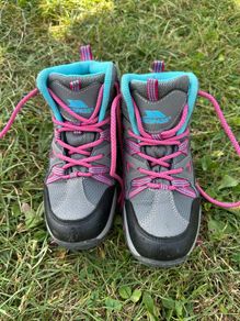 Trespass Hiking Boots