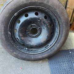 Dacia sandreo rim and tyre