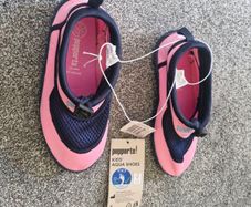Pepperts! kids aqua shoes pink and navy