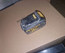 dewalt battery
