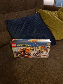 LEGO 8967 Agents 2.0 - Gold Tooth's Getaway (free shipping)