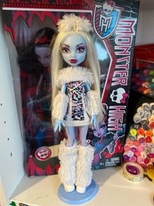 Monster high