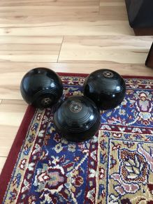 Indoor bowls . Henslite