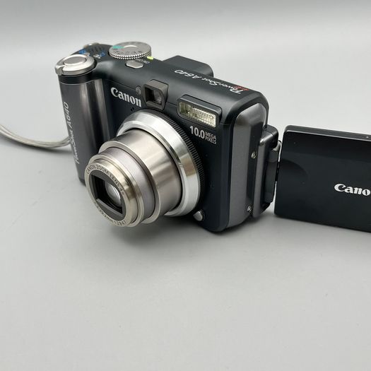 Canon PowerShot A640 10MP Digital Camera Black - Flip Screen
