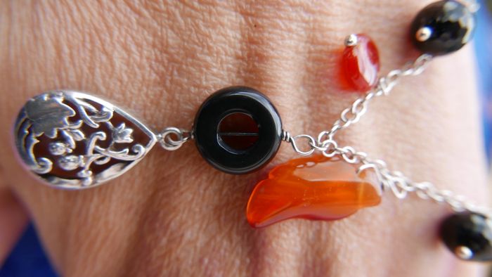 Vintage Sterling Silver 925 Bold, dramatic , silver, onyx, jasper necklace "NIGHT FIRE" 11,2g L-11"