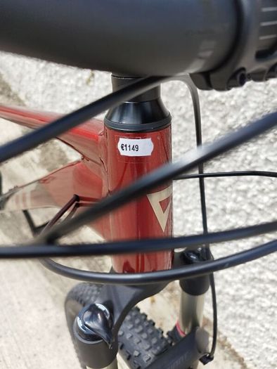 Giant Talon 0 27.5 Mountain Bike In Mars Dust/Black
