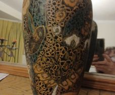 Vase.