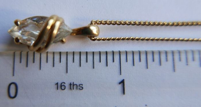 Beautiful Gold Plated Oval Solitaire Pendant Necklace with Chain  Stone Cubic Zirconia Gold, length 18"