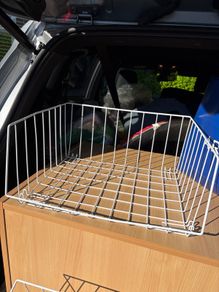 2 large wire baskets - FREE