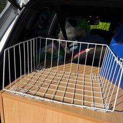 2 large wire baskets - FREE