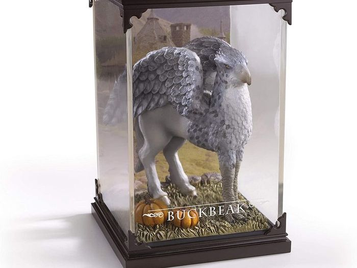 The Noble Collection Harry Potter Magical Creatures: No.6 Buckbeak