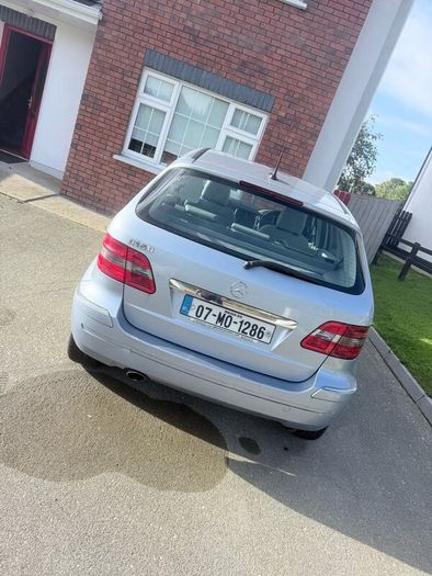 Mercedes w245