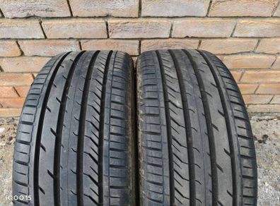 2x Matching Tyres 225/40/18