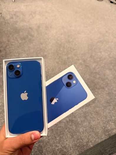 iPhone 13