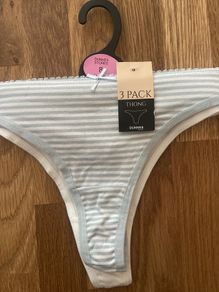 Brand New 3 pack Thongs UK 8
