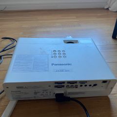 Panasonic PT-VX410 (XGA) projector
