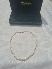 9k Gold Freshwater Graduating Pearl Necklace