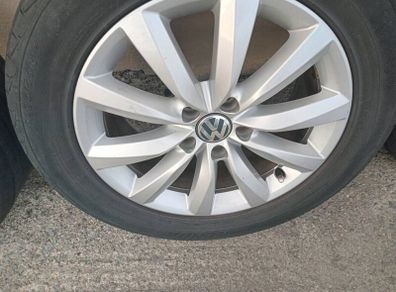 Alloy wheels .