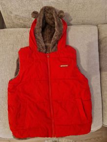 Unisex fleece-lined sleeveless puffer jacket