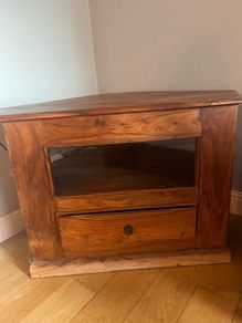 Solid wood corner TV unit / Media unit