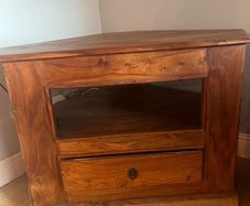 Solid wood corner TV unit / Media unit