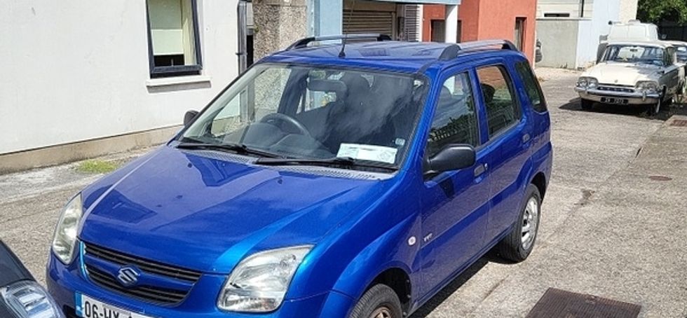 2006 Suzuki Ignis
