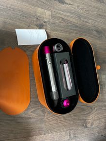 Dyson Airwrap in perfect condition