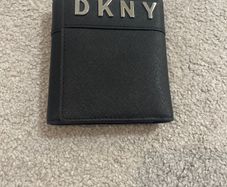 wallet dkny