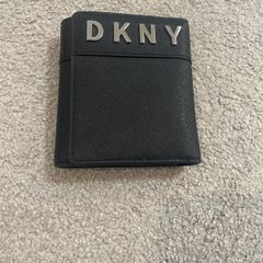wallet dkny