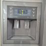 Samsung American Style Fridge Freezer with Water and Ice Dispenser Image 2