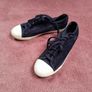 BRAND NEW Adidas shoes Image 3