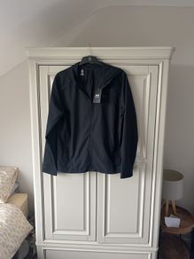 under armour black running jacket men's large