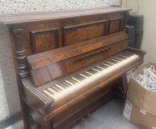 piano