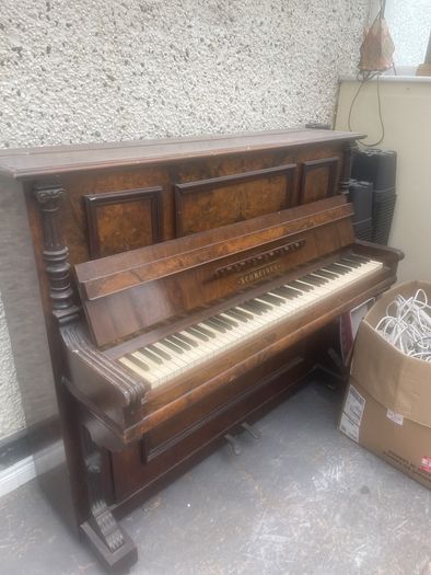piano