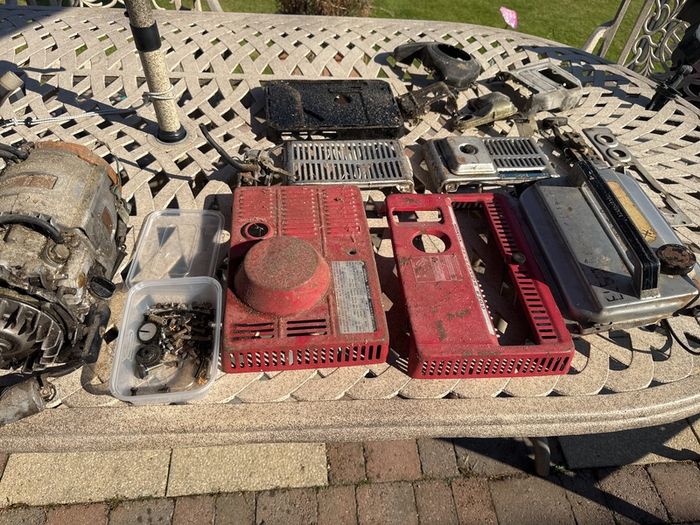 Vintage Honda e300 generator (dismantled)